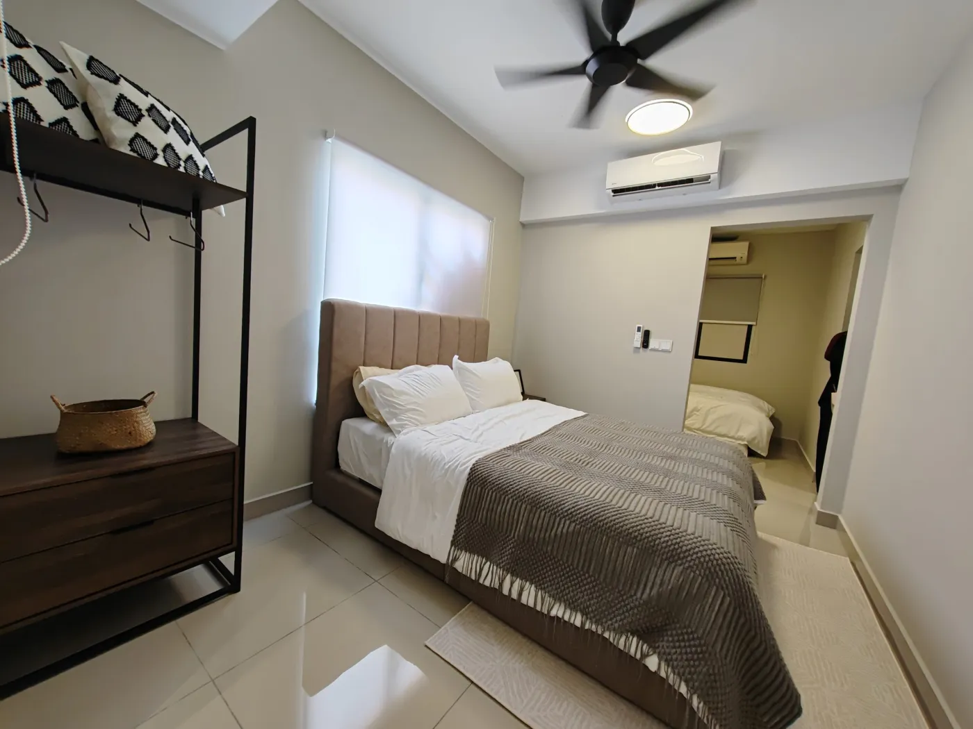 Foto bilik tidur utama rumah contoh Myra Dahlia