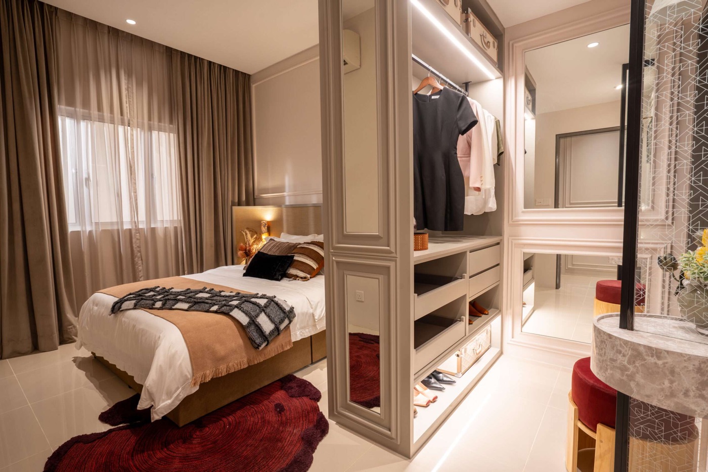 Foto bilik tidur 1 unit Jenis A yang dihias