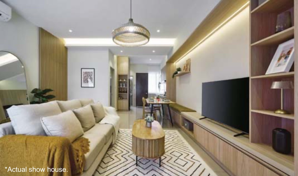 Soren — Alam Suria — Foto rumah contoh · ruang tamu